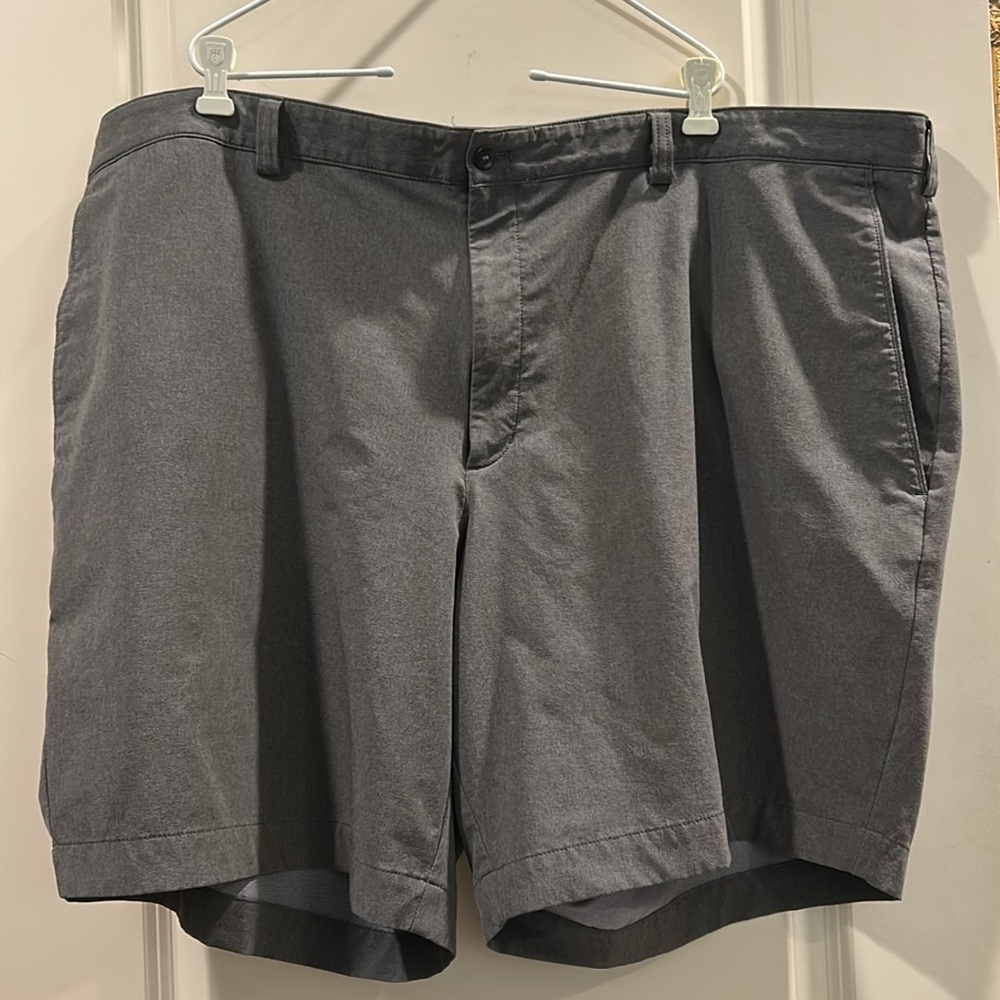 Cutter & Buck men’s CB DryTec zip up golf shorts pockets size 50B grey